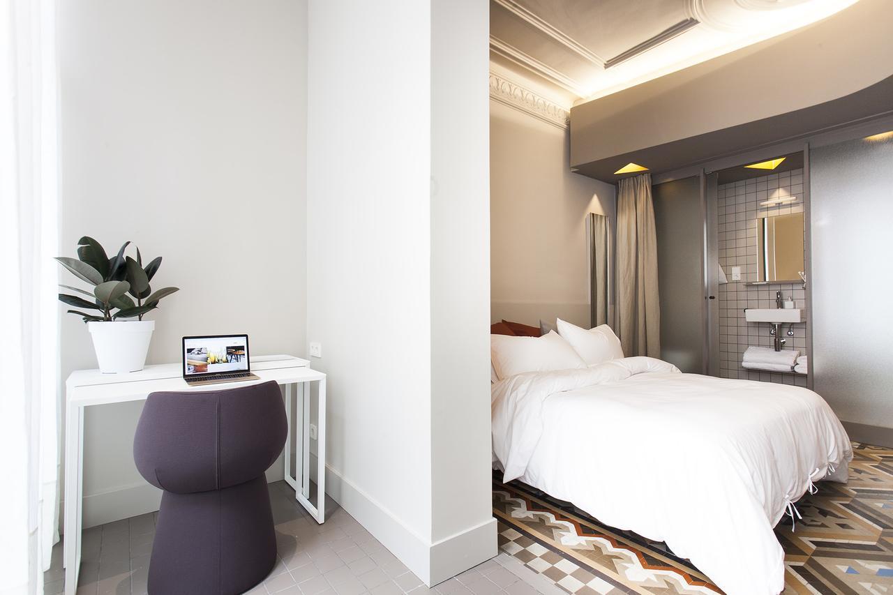 Destinationbcn - Universitat Rooms Barcelona Bagian luar foto