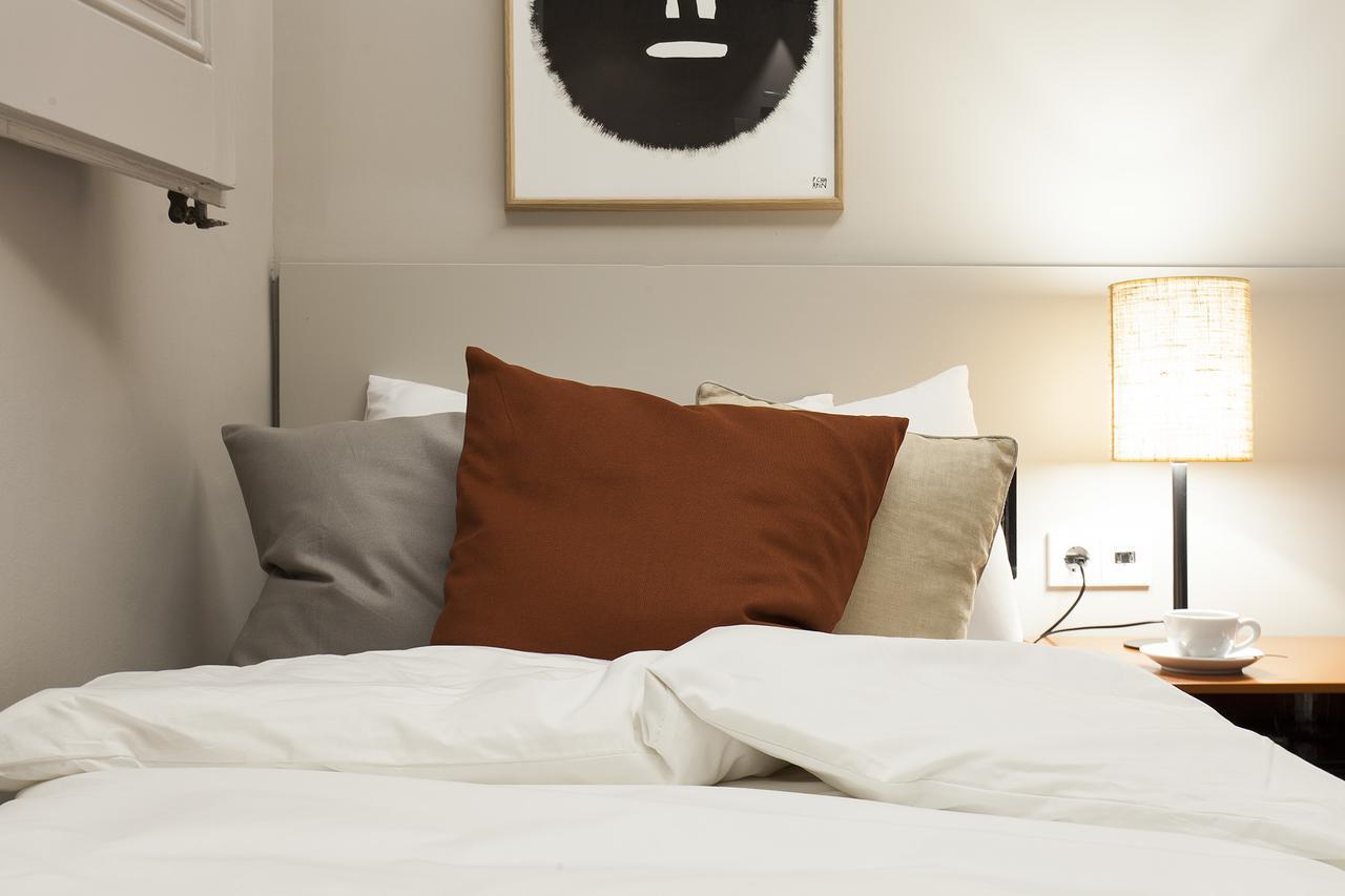 Destinationbcn - Universitat Rooms Barcelona Bagian luar foto